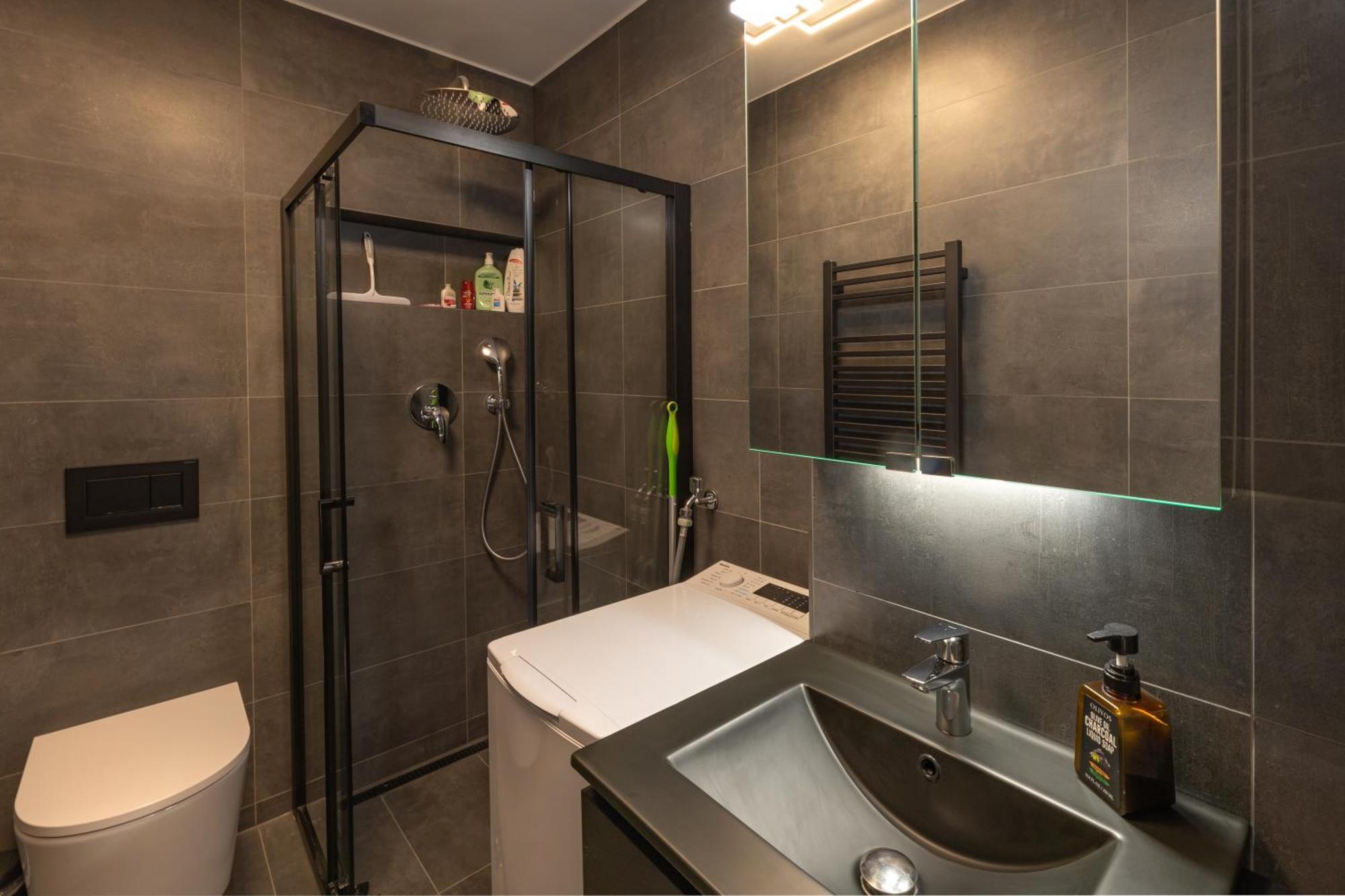 Sweethome - Super Zentral Und Modern, Kueche, Wifi Munique Exterior foto